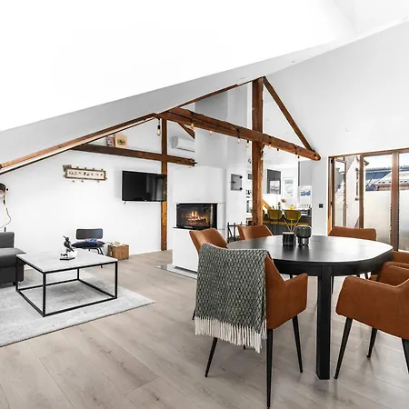 Apartment Dinbnb L Penthouse L Two Bath L Bathtub L Self Check-in